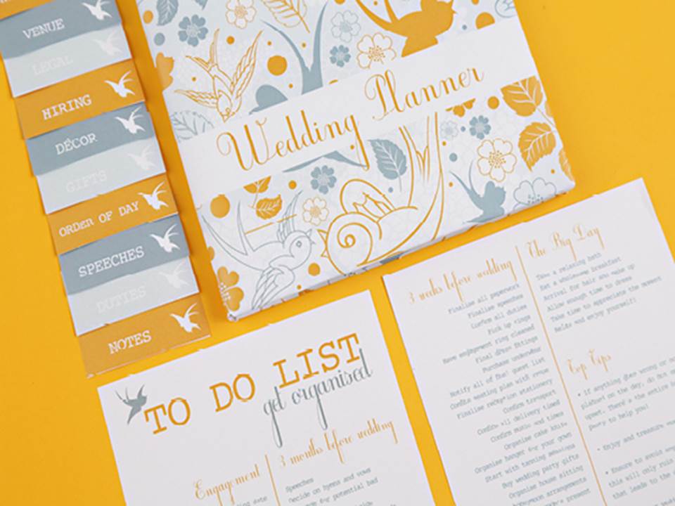 How to Select A Wedding Stationery & Invitation Designer!