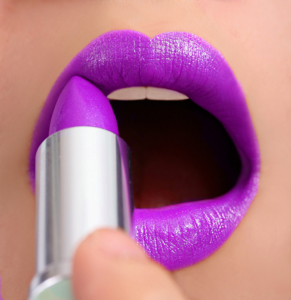 Welcome To Feel Beautiful LipSense & ShadowSense Makeup Giveaway!